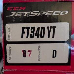 CCM JetSpeed FT340 YT Skates - Black and Red